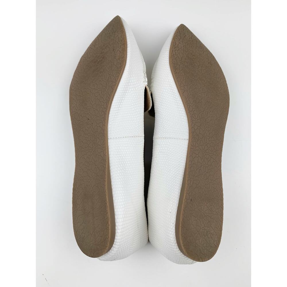 Steve Madden Feather Flats White Faux Leather Pointed Toe Loafers Women's 7.5 - Picture 9 of 9
